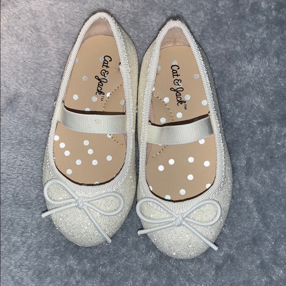 Little girl dressy shoes